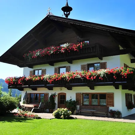 Gugghof Apartment Hopfgarten im Brixental Room photo